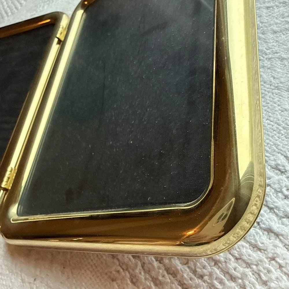 VTG Brass Hinged Dual Picture Frame Table or Wall Art 5x7